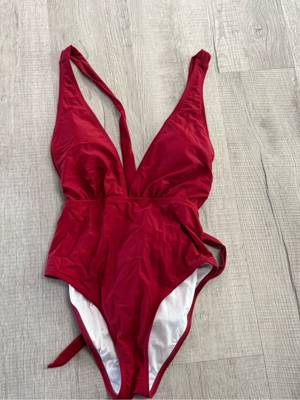 Cupshe Deep Crimson Plunge One-Piece Swimsuit